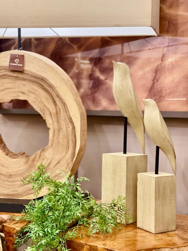 Escultura Pássaro em Resina - G