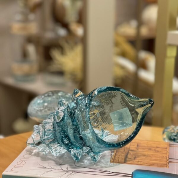 Adorno Concha Cristal Azul Translúcido em Vidro Murano – Peça Decorativa